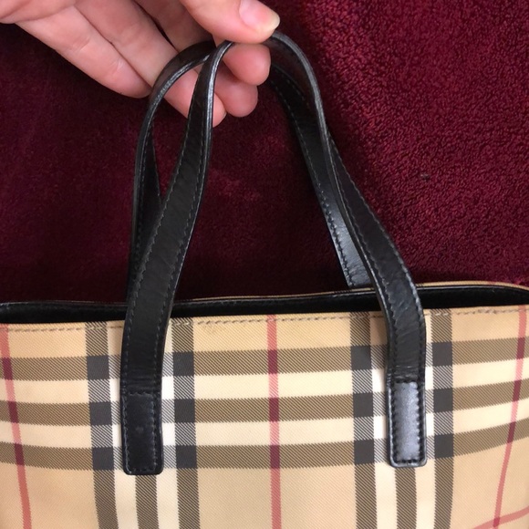 AUTHENTIC Burberry Tote - Picture 3 of 13